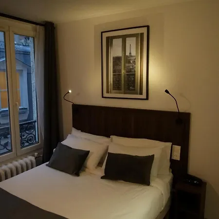 Du Marche Otel Paris